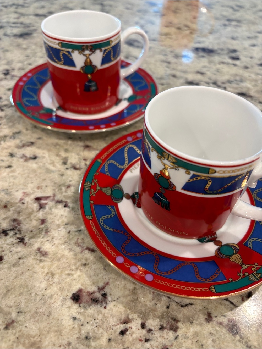 Pierre Balmain set of 2 cups and saucers